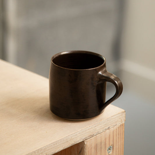 MUG 01